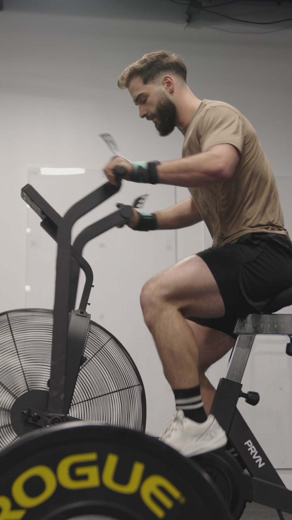 Training in the FLX Pro Short – 7 inch inseam – Black