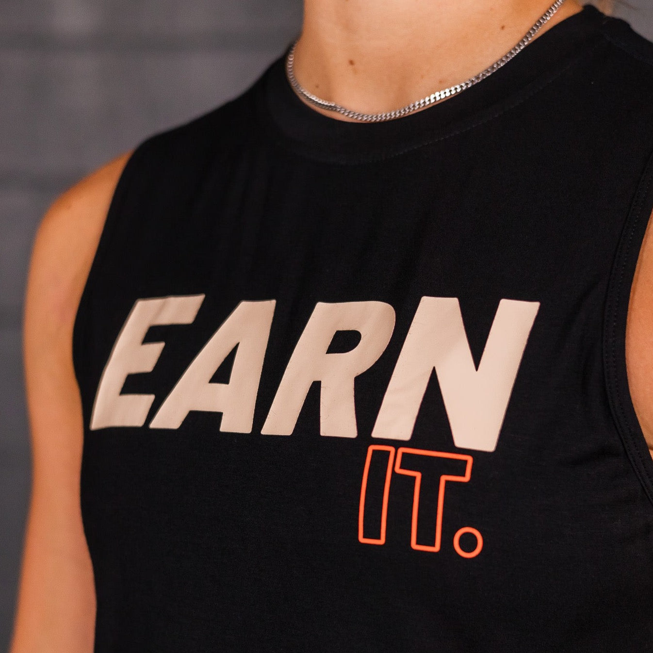 CHLKDUP "Earn It" Performance Crop